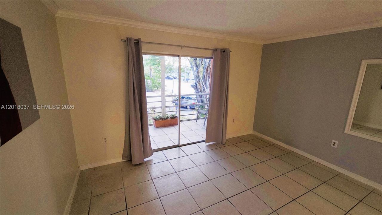 4344 NW 9th Ave , Unit 10-2B, Deerfield Beach, FL 33064 Photo