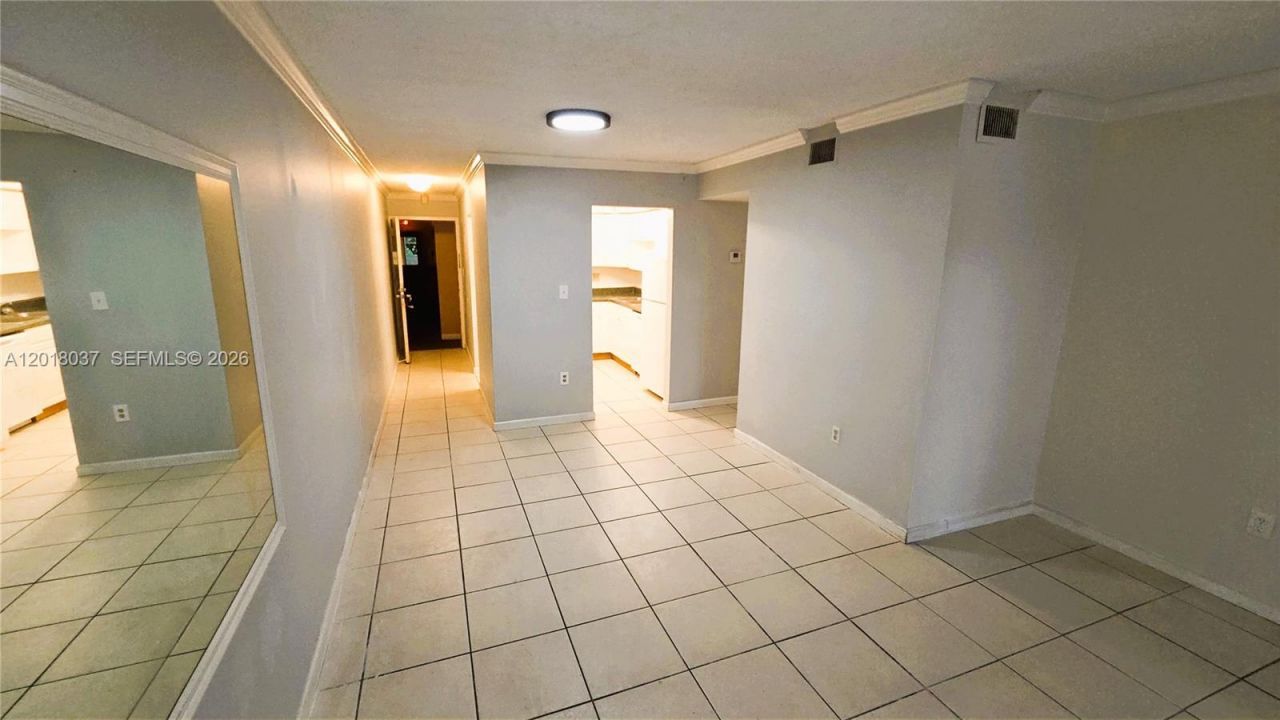 4344 NW 9th Ave , Unit 10-2B, Deerfield Beach, FL 33064 Photo