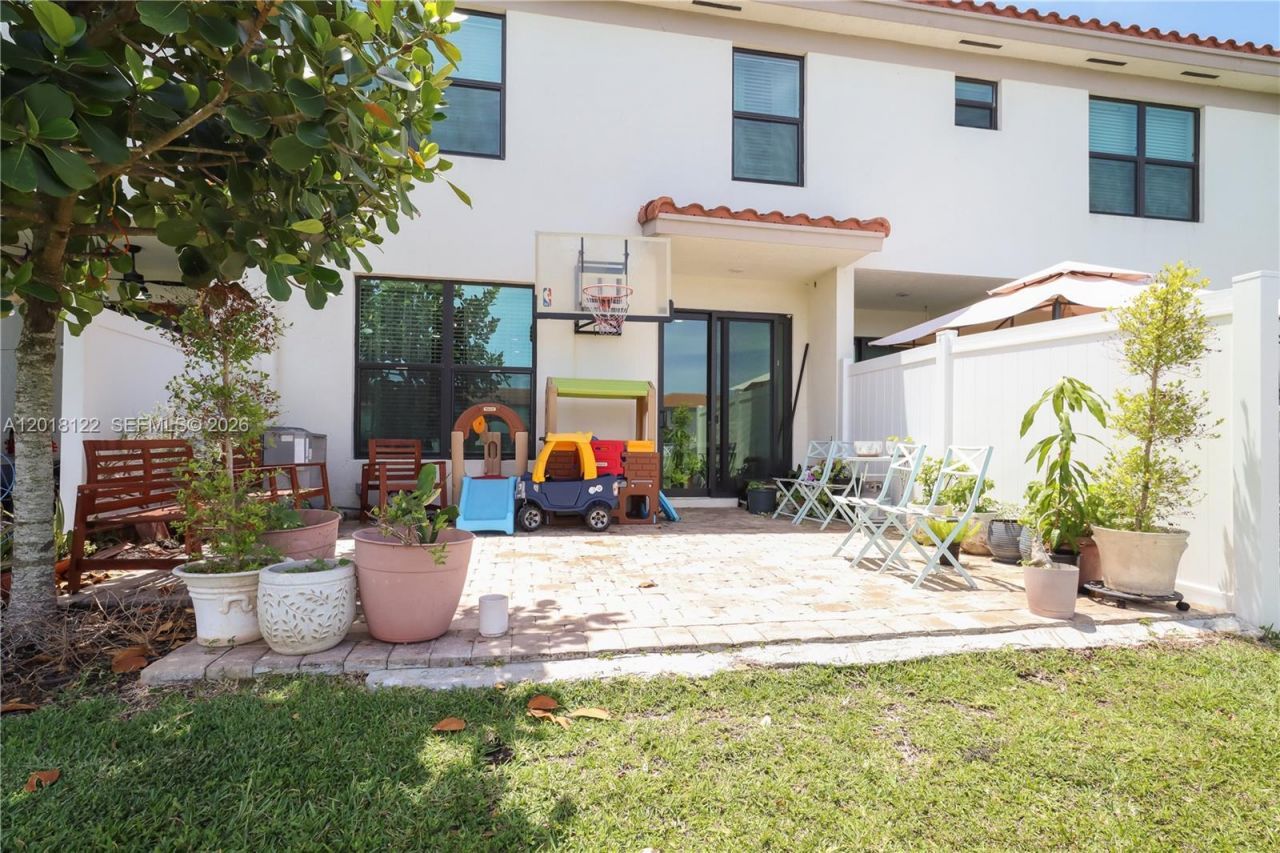 2014 Sugar Maple Dr , Unit 2014, Riviera Beach, FL 33410 Photo