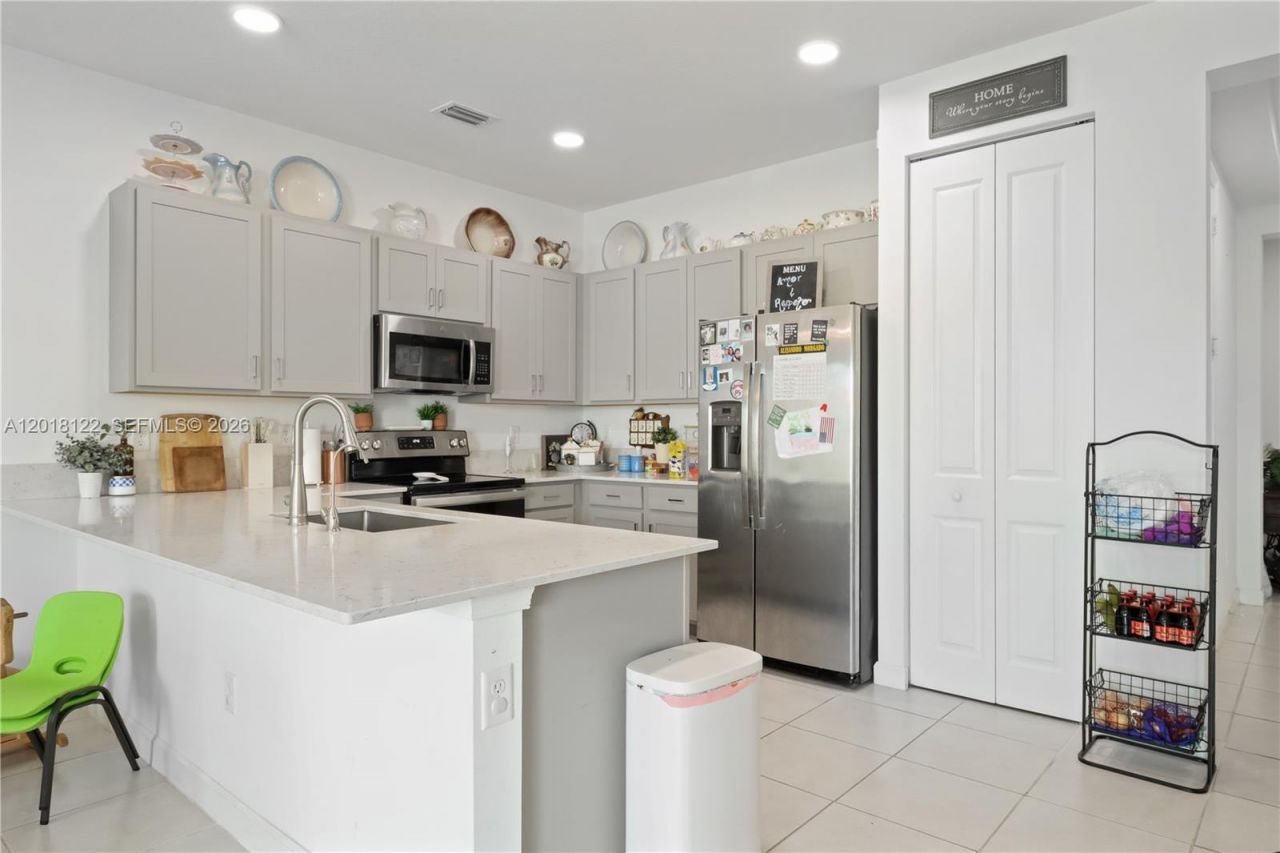 2014 Sugar Maple Dr , Unit 2014, Riviera Beach, FL 33410 Photo