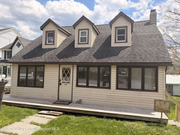 39 S Main Street, Prattsville, NY 12468