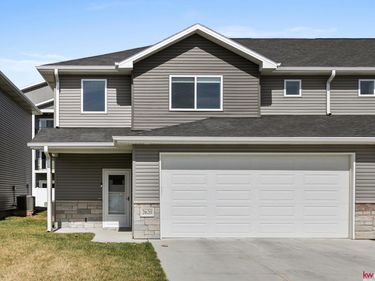 2620 W B Street , Lincoln, NE 68522