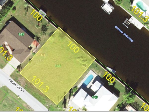 122 GRAHAM STREET SW, PORT CHARLOTTE, FL 33952