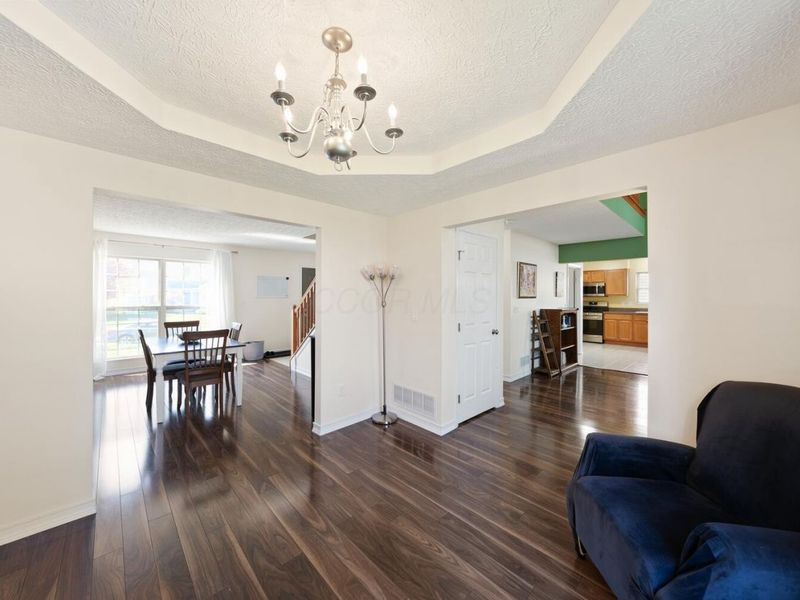 5832 Heirship Court , Hilliard, OH 43026 Photo 12