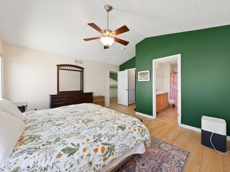 5832 Heirship Court , Hilliard, OH 43026 Photo 30