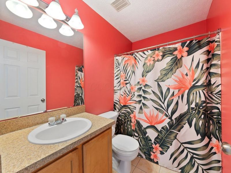 5832 Heirship Court , Hilliard, OH 43026 Photo 36