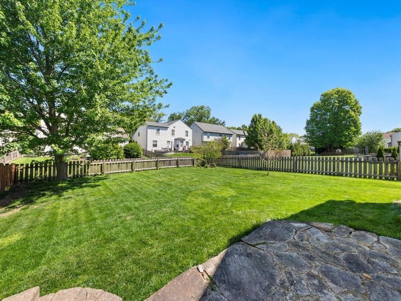 5832 Heirship Court , Hilliard, OH 43026 Photo 47