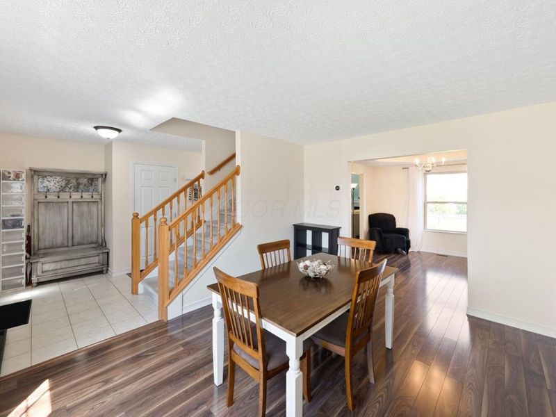 5832 Heirship Court , Hilliard, OH 43026 Photo 7
