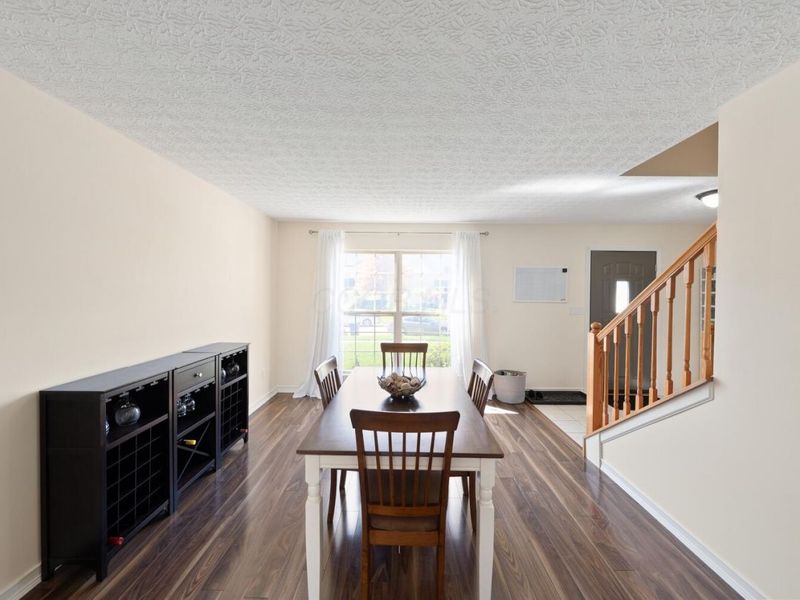 5832 Heirship Court , Hilliard, OH 43026 Photo 9