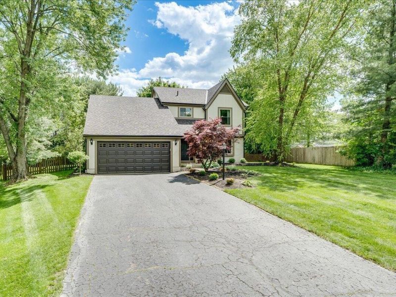 12330 Woodsfield Place , Pickerington, OH 43147 Photo 2