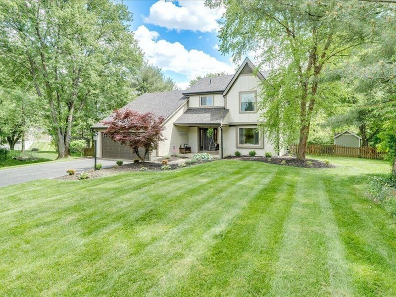 12330 Woodsfield Place , Pickerington, OH 43147 Photo 4