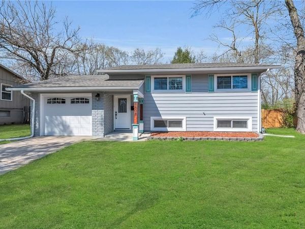 8608 E 91st Street, Kansas City, MO 64138