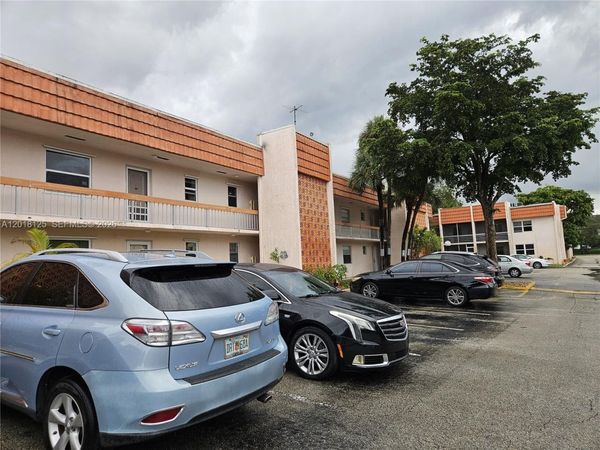7610 Stirling Rd , Unit 102C, Davie, FL 33024