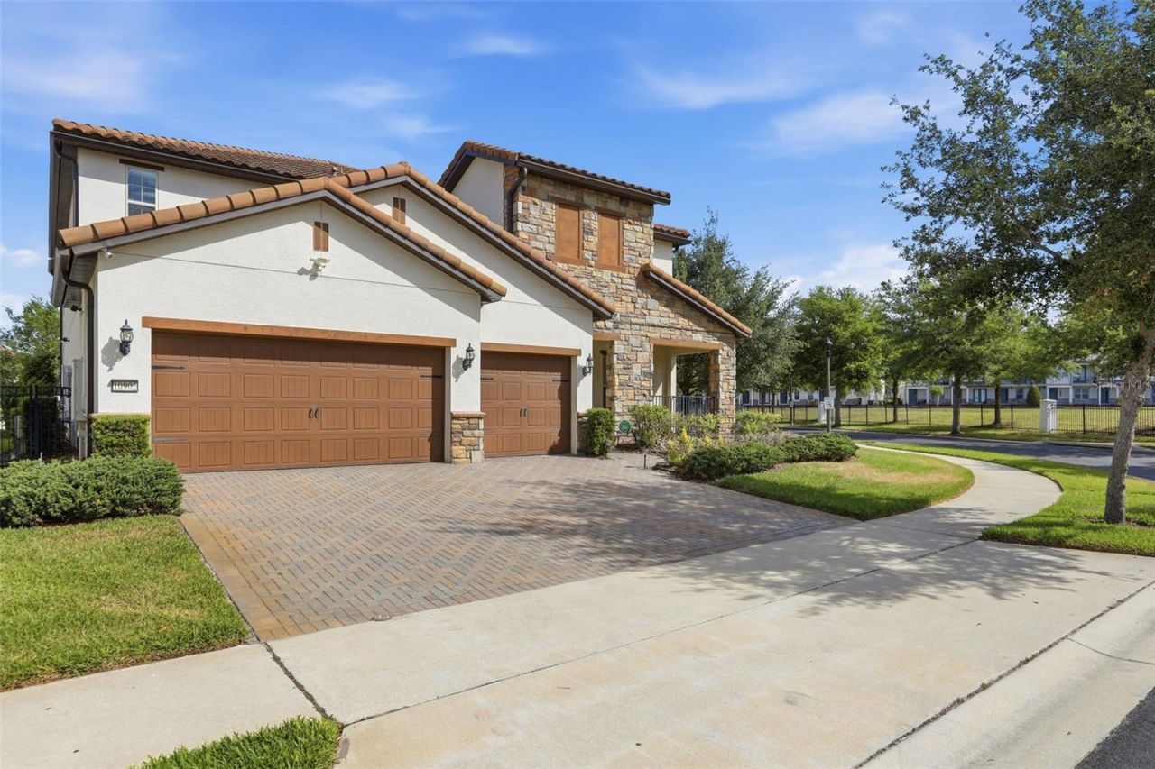 10902 Citron Oaks Drive, Orlando, FL 32836 Photo