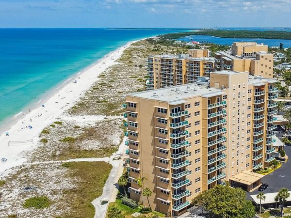880 MANDALAY AVENUE, Unit C513, CLEARWATER BEACH, FL 33767
