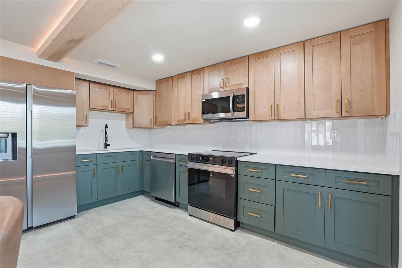 5153 Bay Boulevard , Port Richey, FL 34668 Photo
