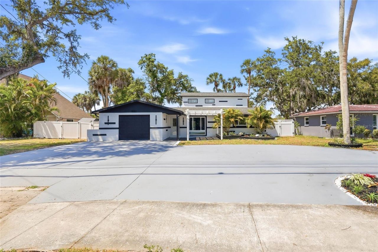 5153 Bay Boulevard , Port Richey, FL 34668 Photo