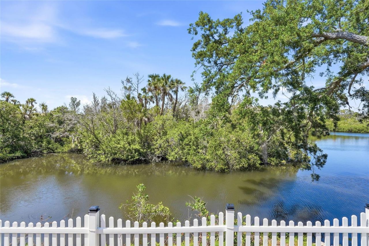 5153 Bay Boulevard , Port Richey, FL 34668 Photo