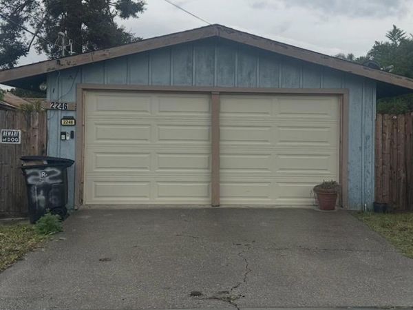 2246 Ralmar, East Palo Alto, CA 94303