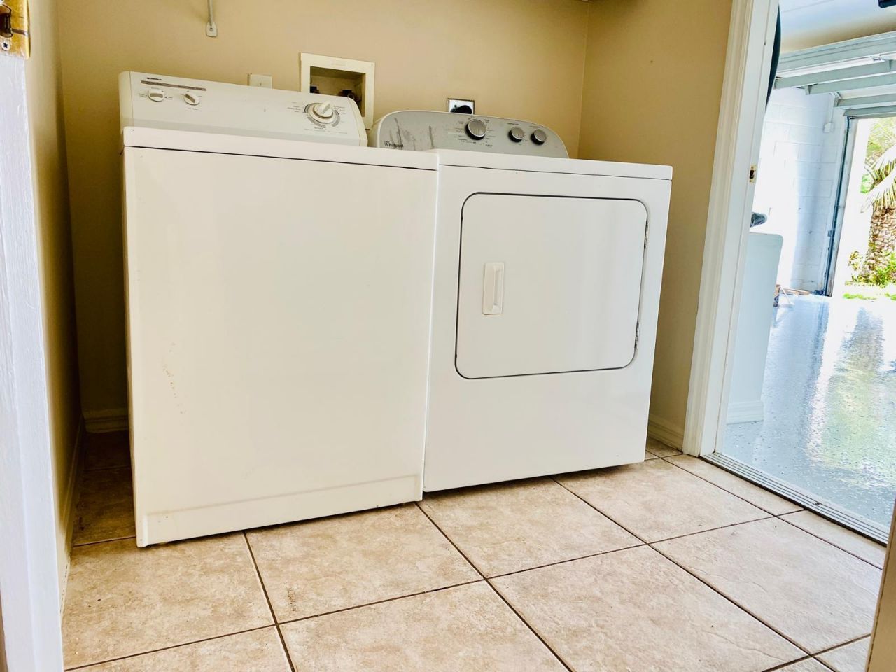 5952 NW Baynard Drive, Port Saint Lucie, FL 34986 Photo