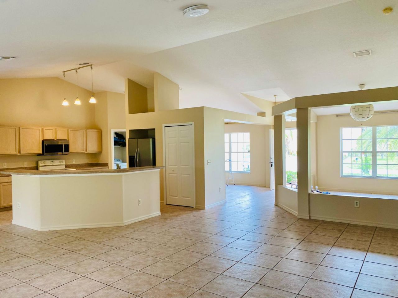 5952 NW Baynard Drive, Port Saint Lucie, FL 34986 Photo