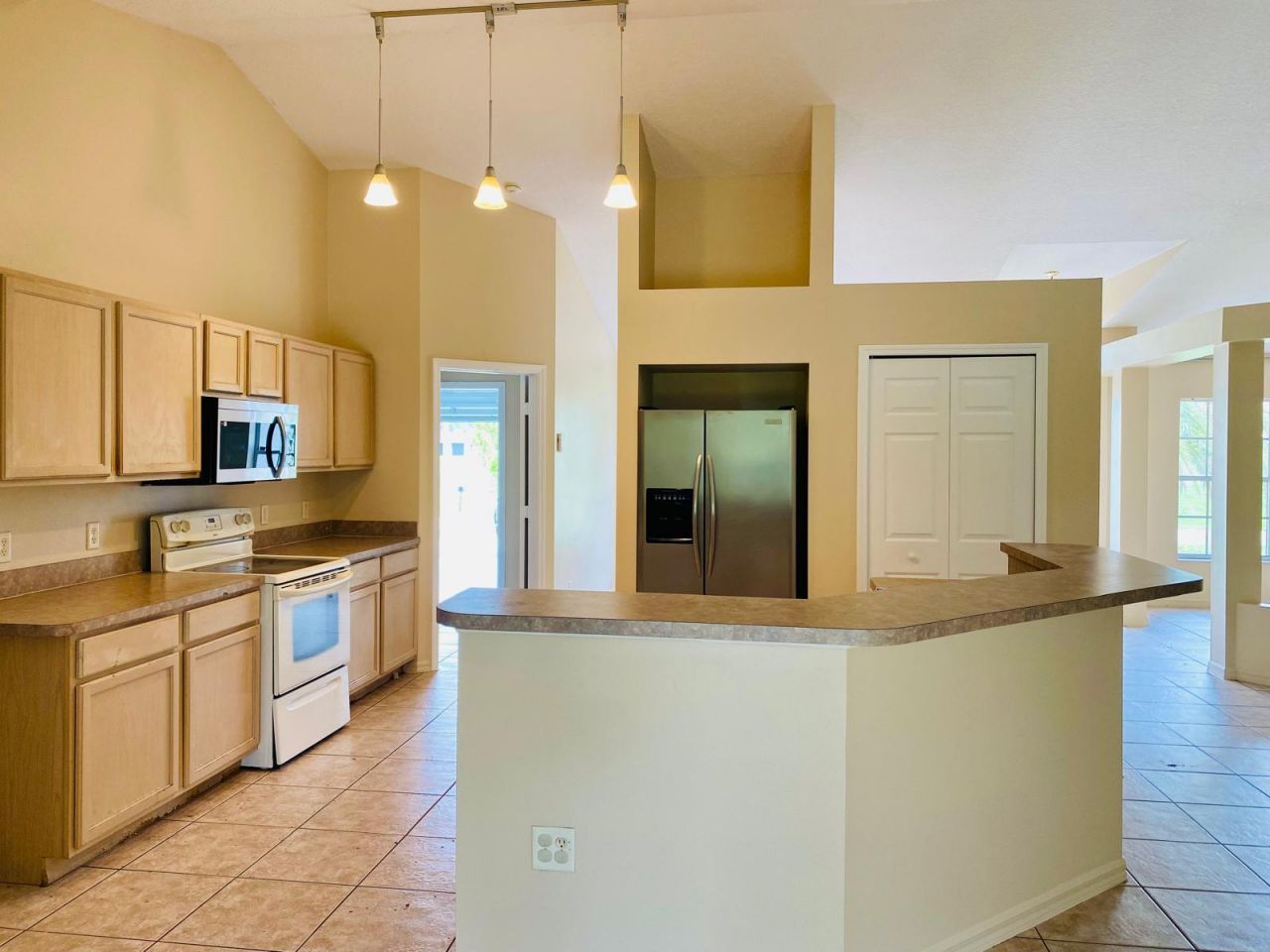 5952 NW Baynard Drive, Port Saint Lucie, FL 34986 Photo