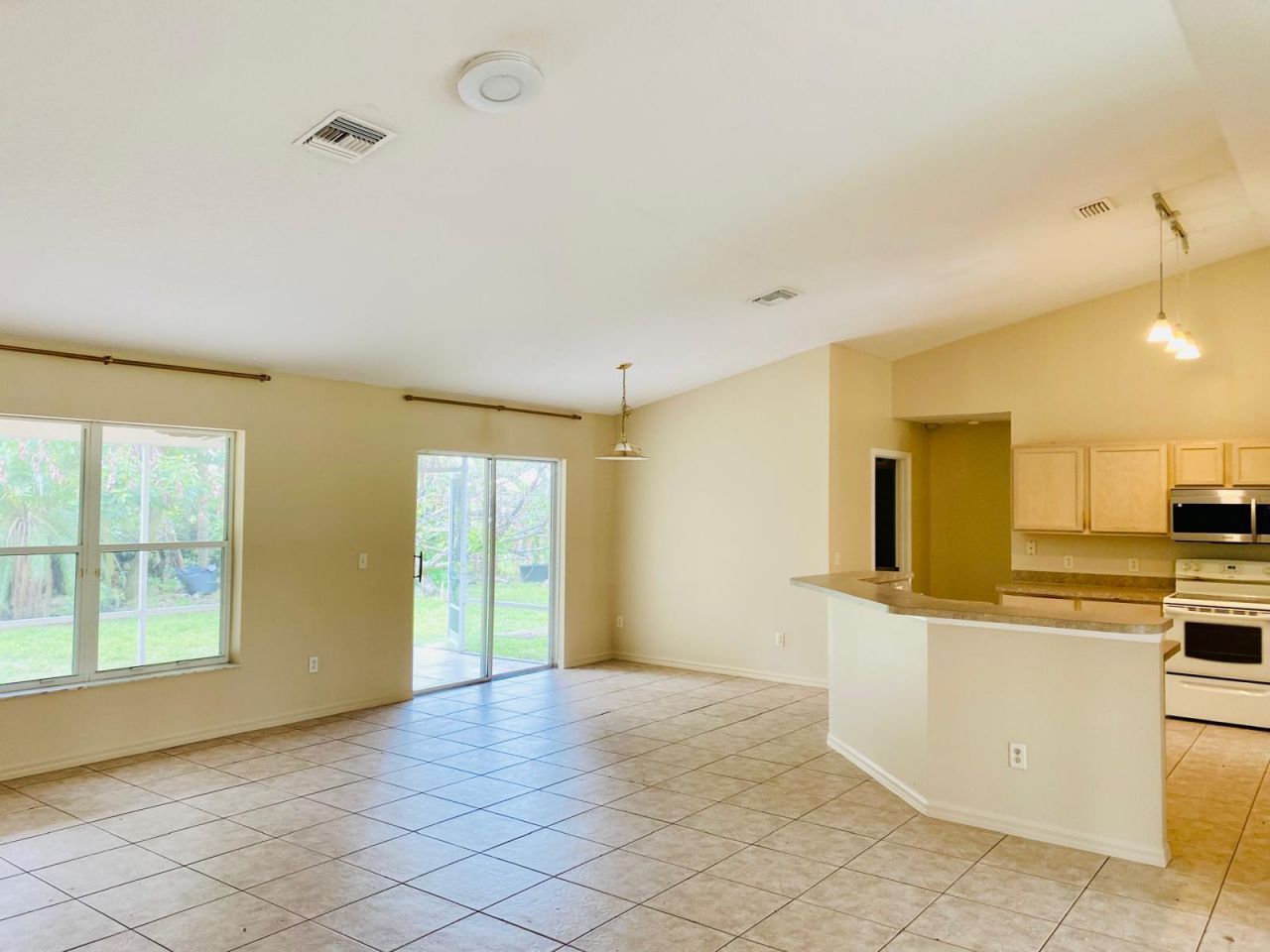 5952 NW Baynard Drive, Port Saint Lucie, FL 34986 Photo