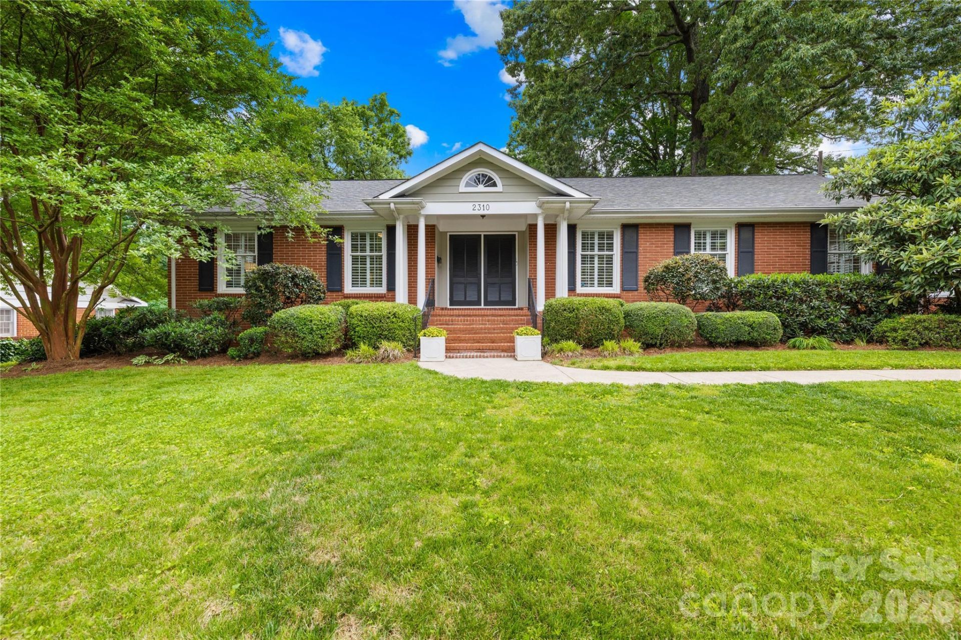 2310 Rocky Knoll Drive, Charlotte, NC 28210 Main Photo