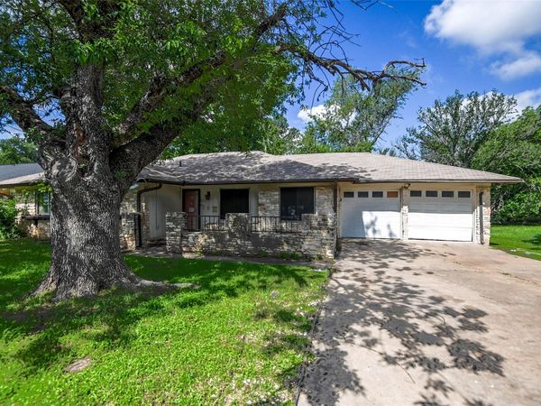 4614 Bundyhill DR, Austin, TX 78723