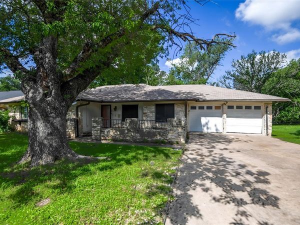 4614 Bundyhill DR, Austin, TX 78723
