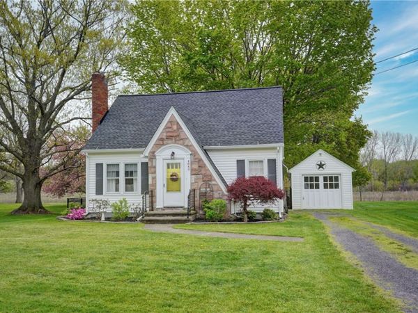 4840 Ridge Road , Williamson, NY 14589