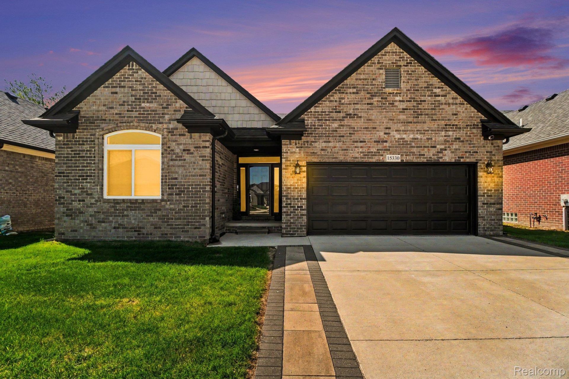 15330 Eton Pointe Drive, Clinton Township, Mi 48035 Main Photo