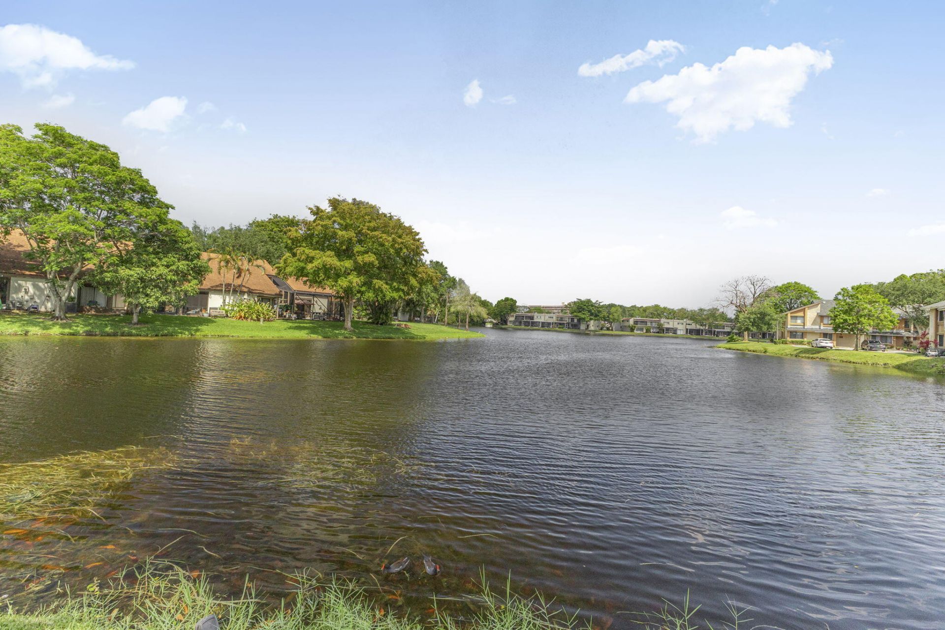 32 Wimbledon Lake, Unit 221, Plantation, FL 33324 Photo