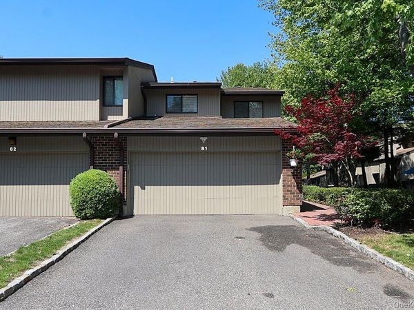 81 Estate Drive, Jericho, NY 11753
