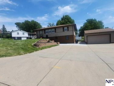 6029 Nebraska Avenue, Omaha, NE 68104