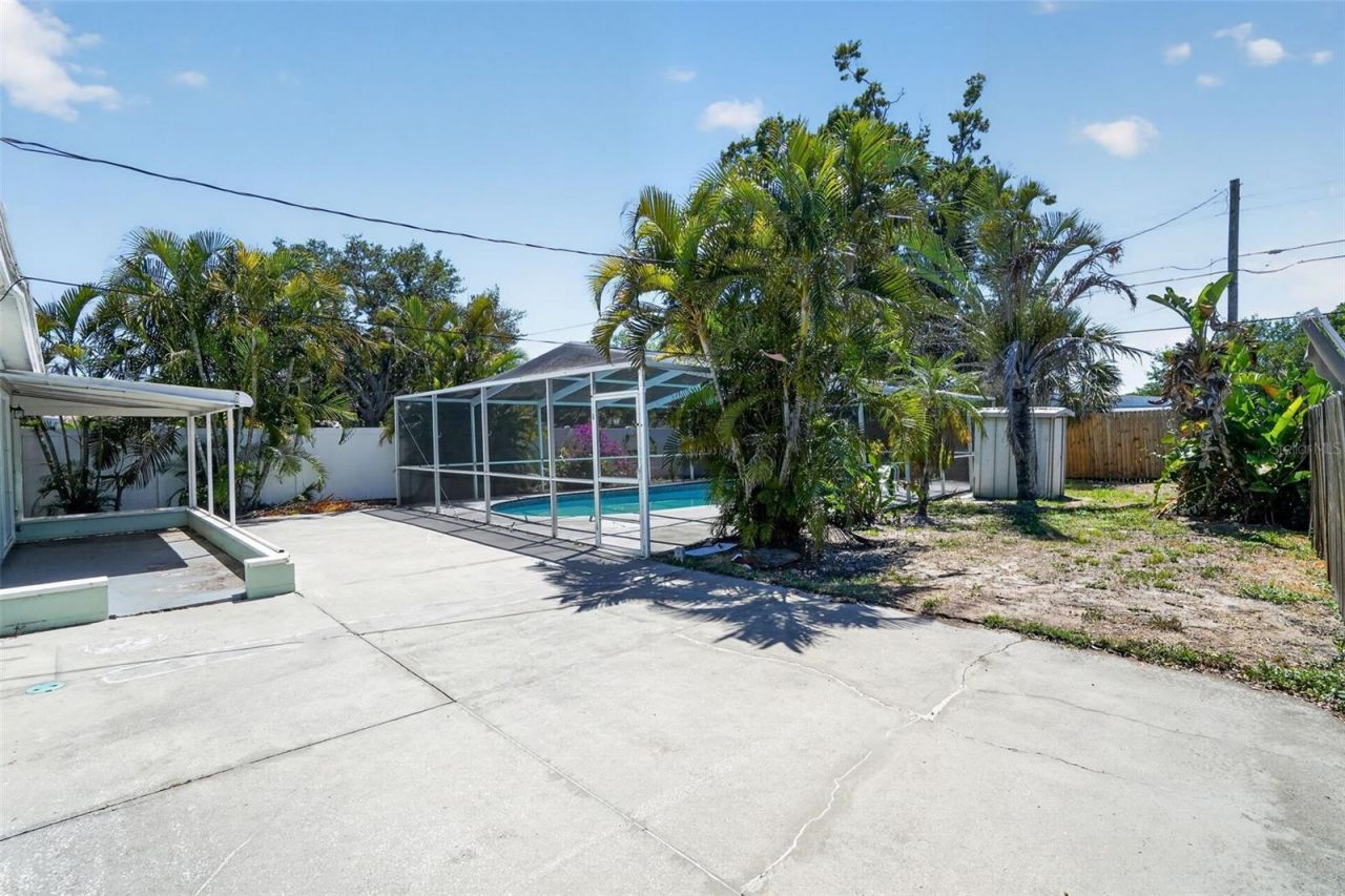 3300 Kingston Street N, Saint Petersburg, FL 33713 Photo