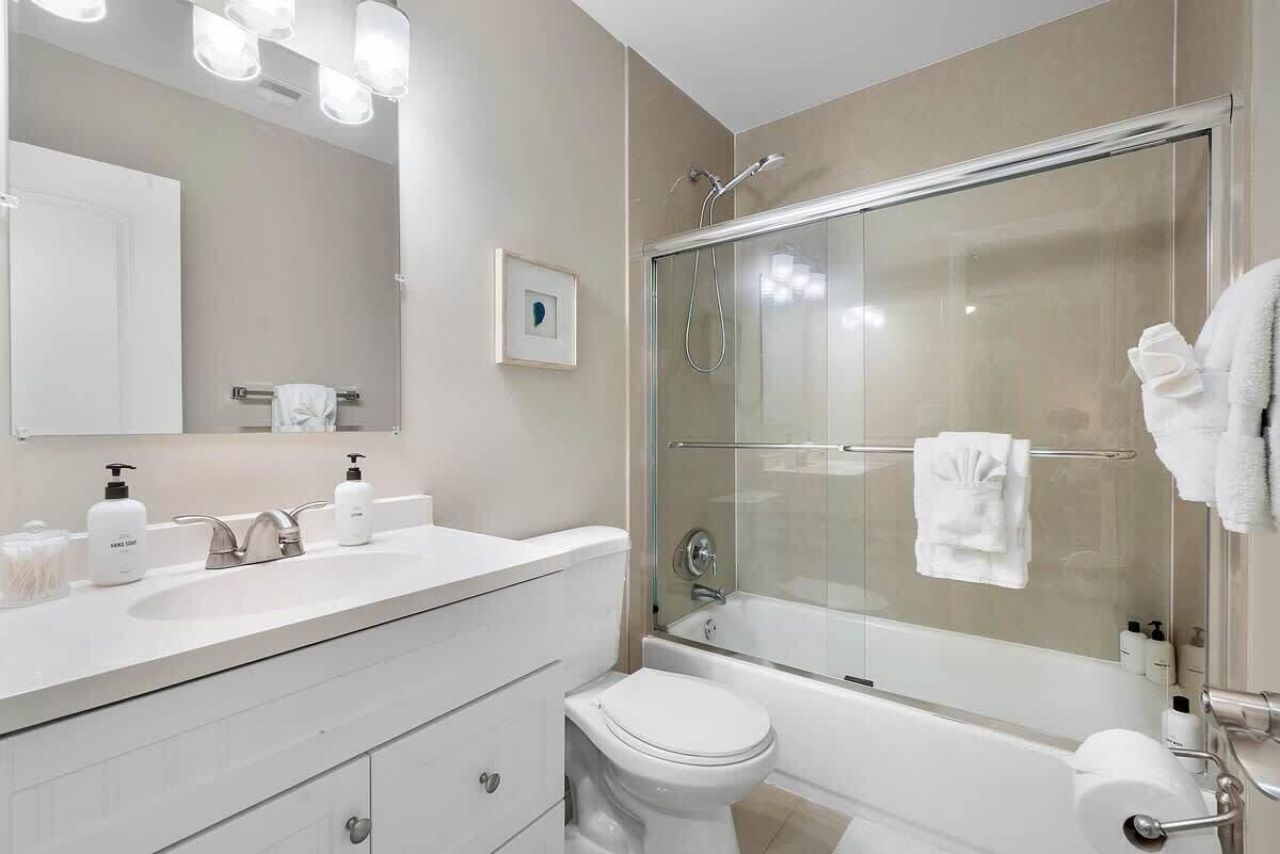 1039 N Victoria Park Road, Unit 1-3, Fort Lauderdale, FL 33304 Photo