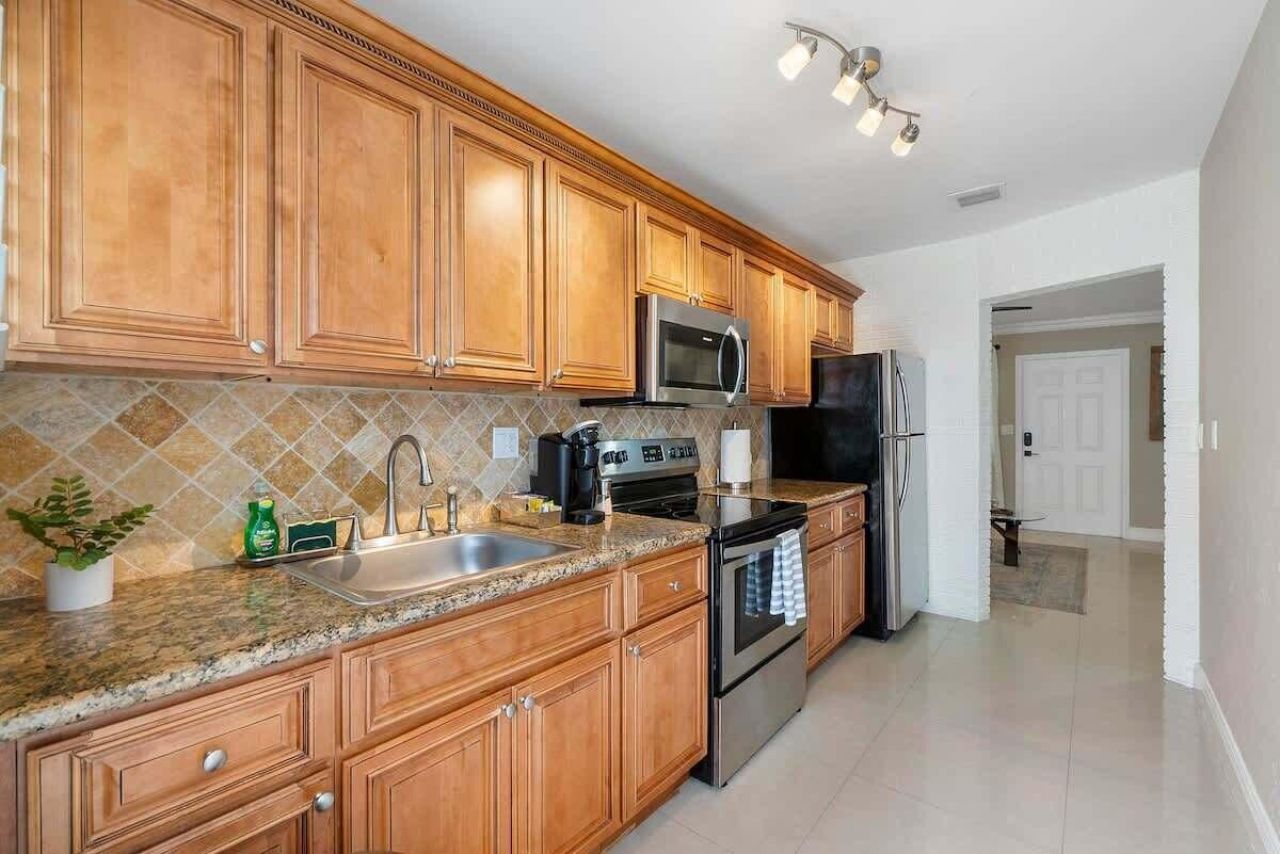 1039 N Victoria Park Road, Unit 1-3, Fort Lauderdale, FL 33304 Photo
