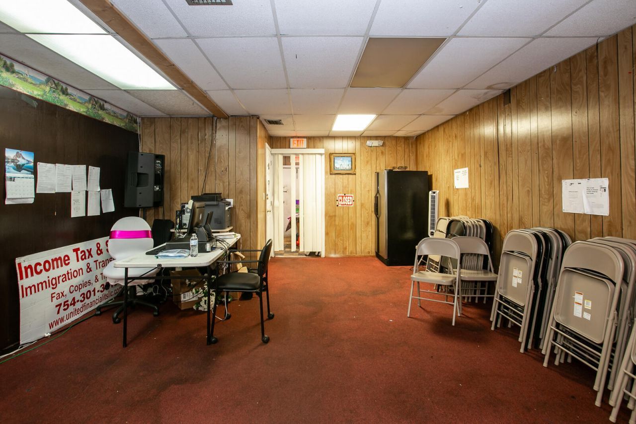 6136 NW 11th Street, Unit 16-2, Sunrise, FL 33313 Photo