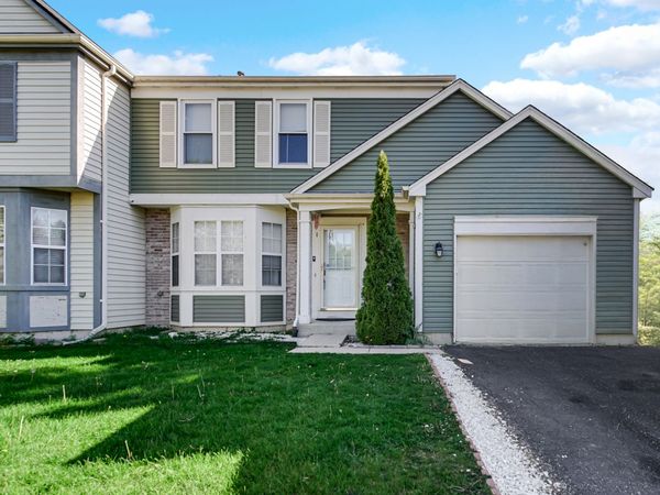 1679 Templeton Court , Mundelein, IL 60060