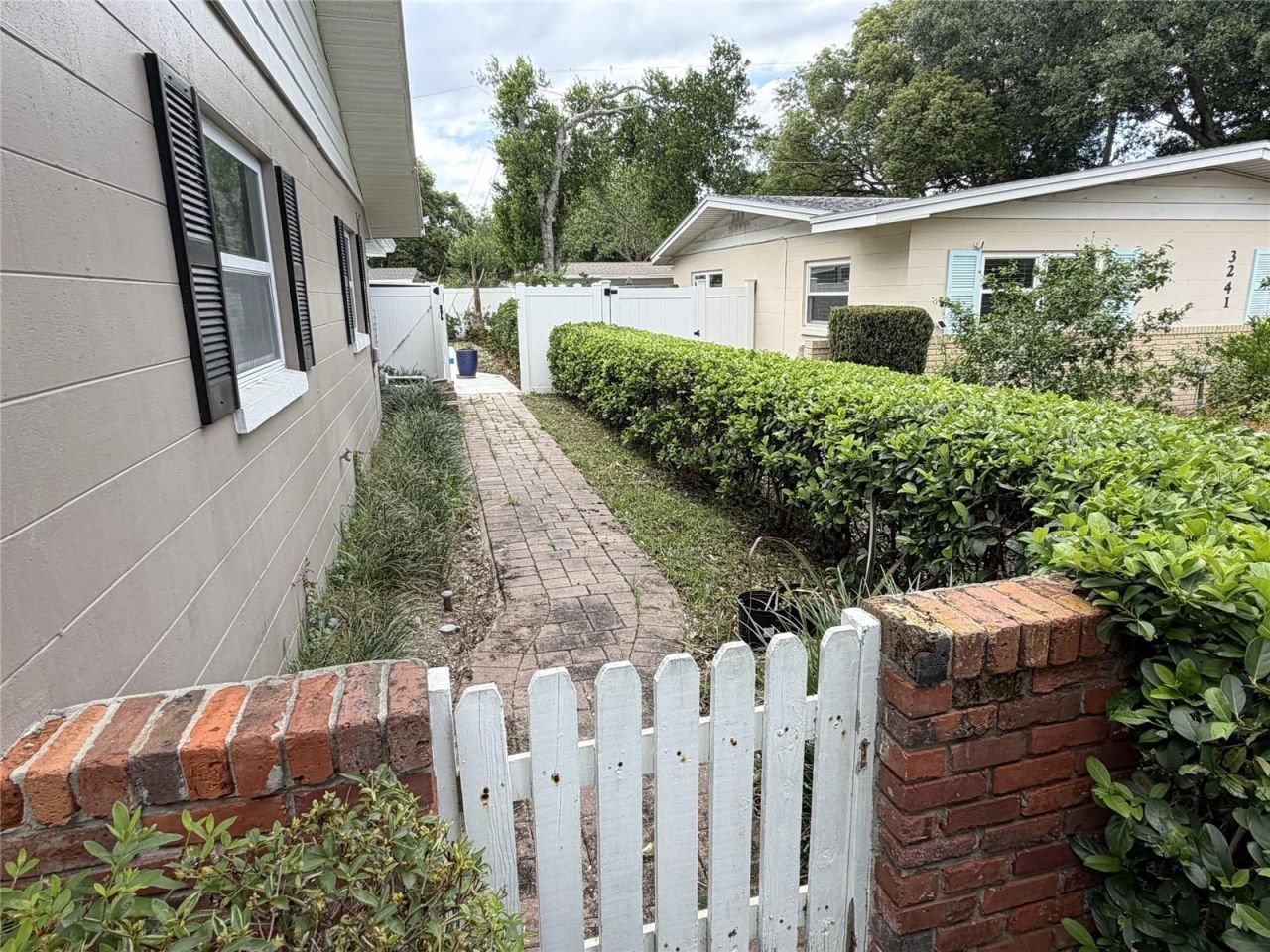 3235 Inverness Court, Orlando, FL 32806 Photo