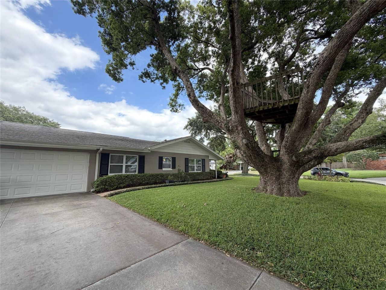 3235 Inverness Court, Orlando, FL 32806 Photo
