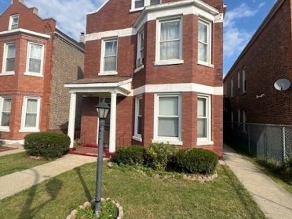 4222 W Cullerton Street , Chicago, IL 60623