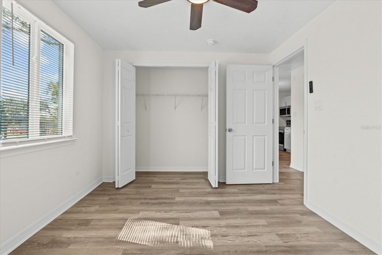4903 Lake Ridge Road , Unit GE, Orlando, FL 32808 Photo
