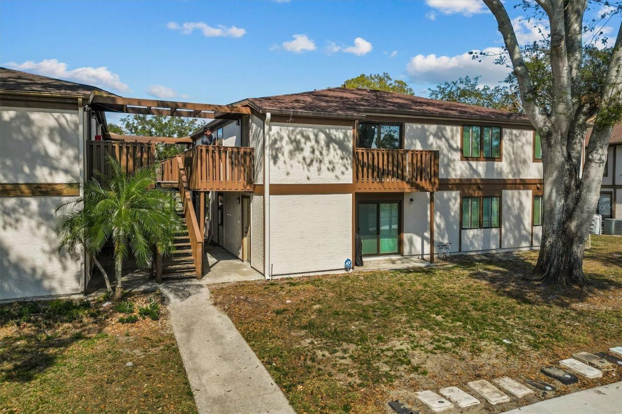 4903 Lake Ridge Road , Unit GE, Orlando, FL 32808 Photo