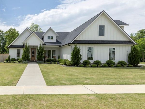 3431 N Sweet Osage Lane, Fayetteville, AR 72704