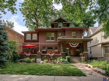 1727 D Street, Lincoln, NE 68502