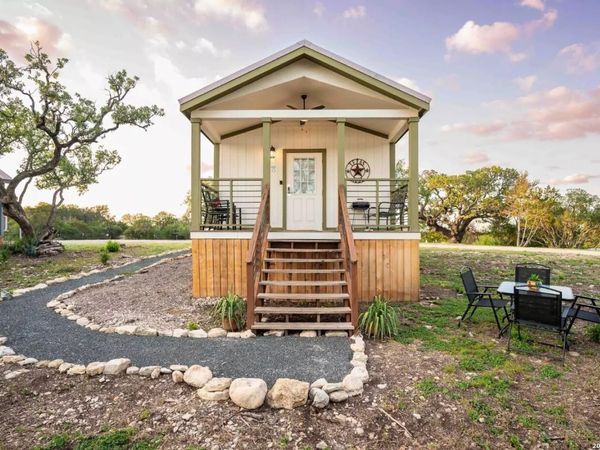 4300 STATE HIGHWAY 16 N, Unit 107, Bandera, TX 78003