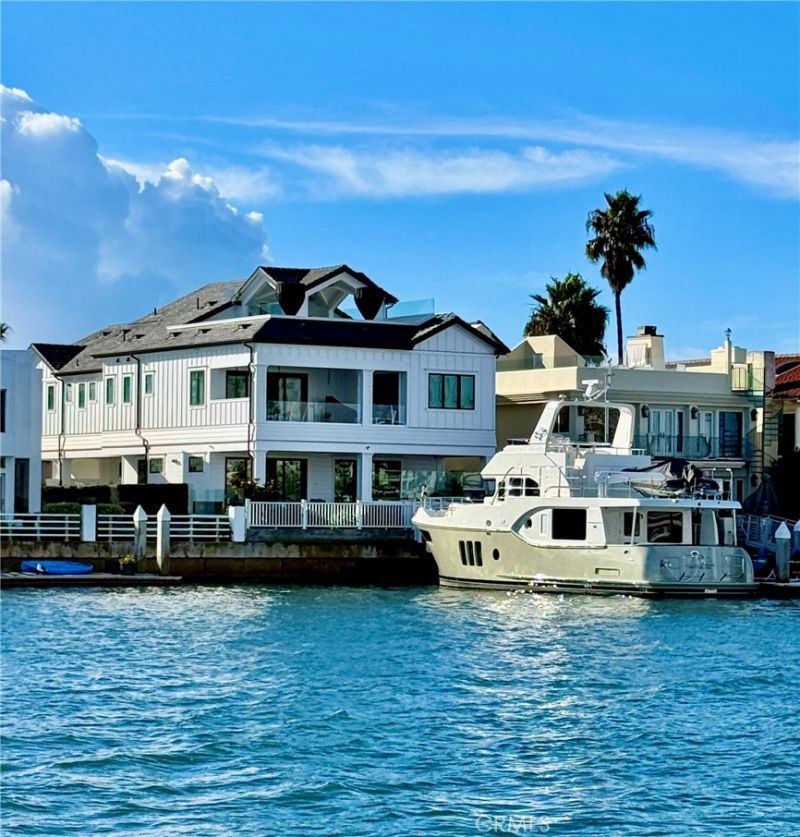 9 The Point, Coronado, CA 92118 Main Photo