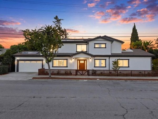 401 Carroll Street, Sunnyvale, CA 94086